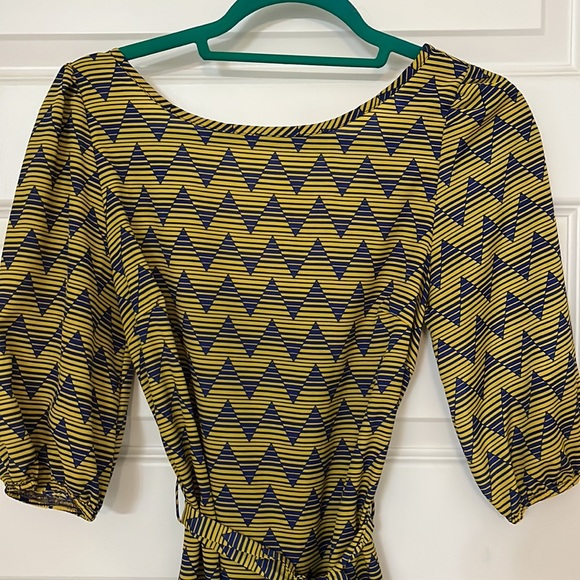 Patterned Dress - Picture 2 of 3